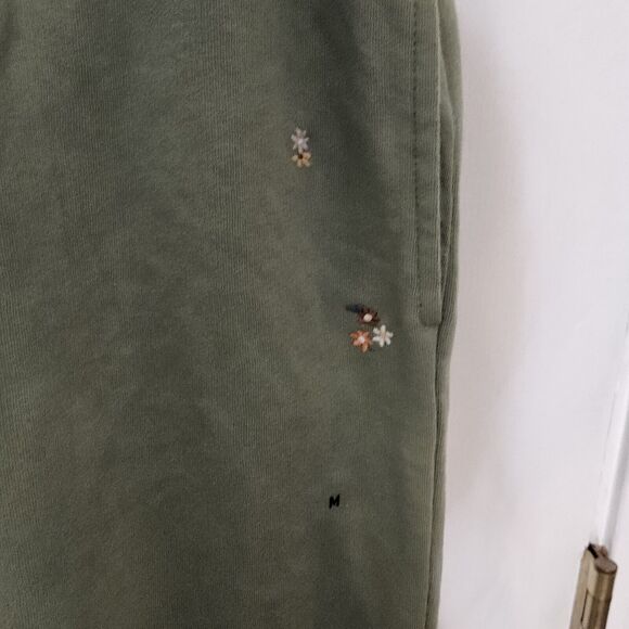 American Eagle Green Flower Embroidered High Rise Jogger Pants - Picture 2 of 10